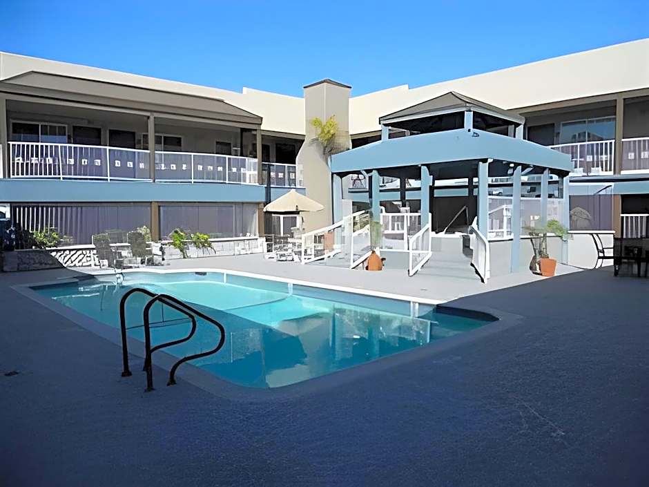 Wave Hotel Manhattan Beach