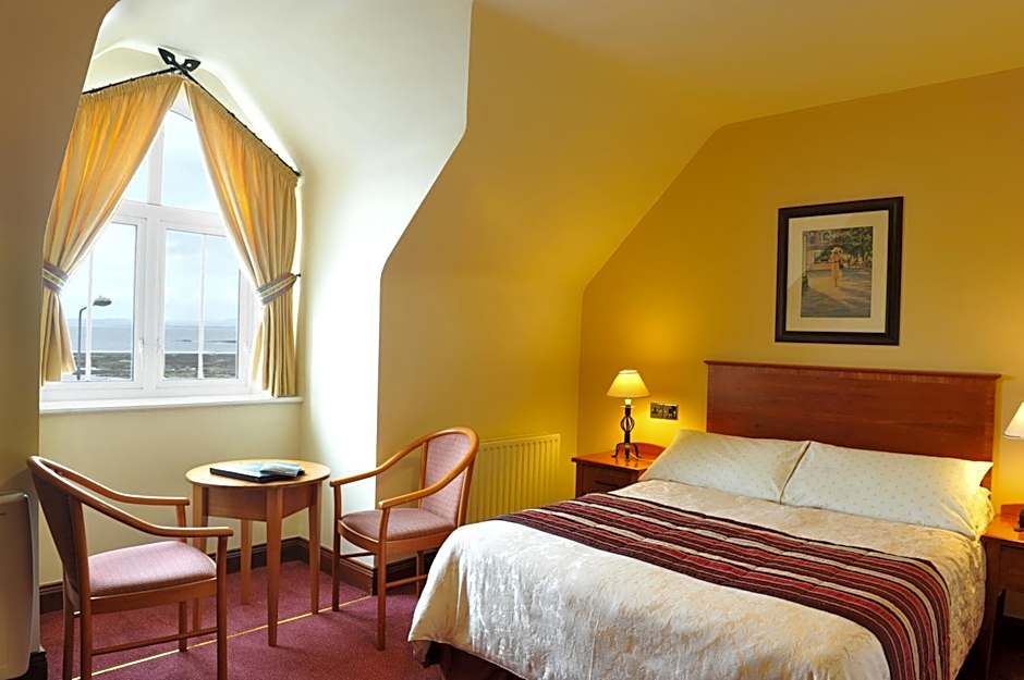 Fitzgeralds Hotel