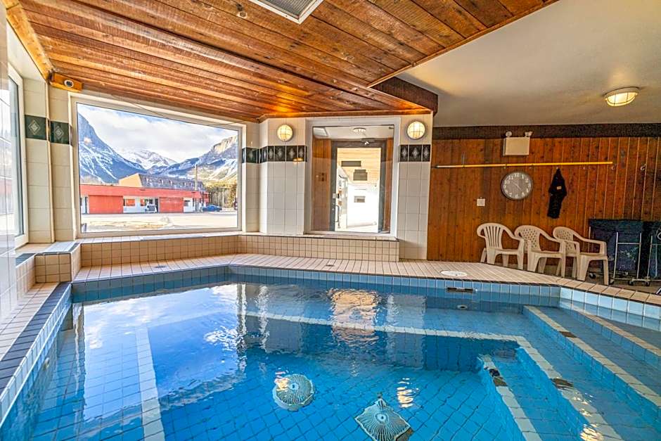 Rocky Mountain Ski Lodge
