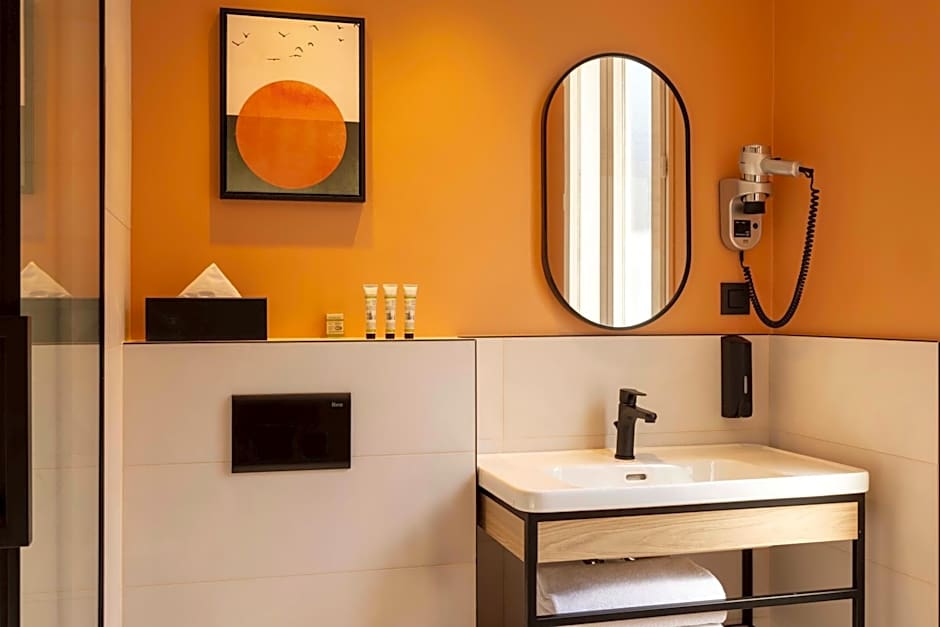 Hotel Espace Champerret