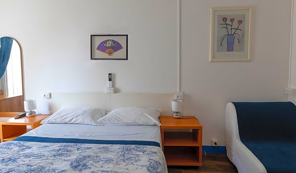 Olympia Hotel