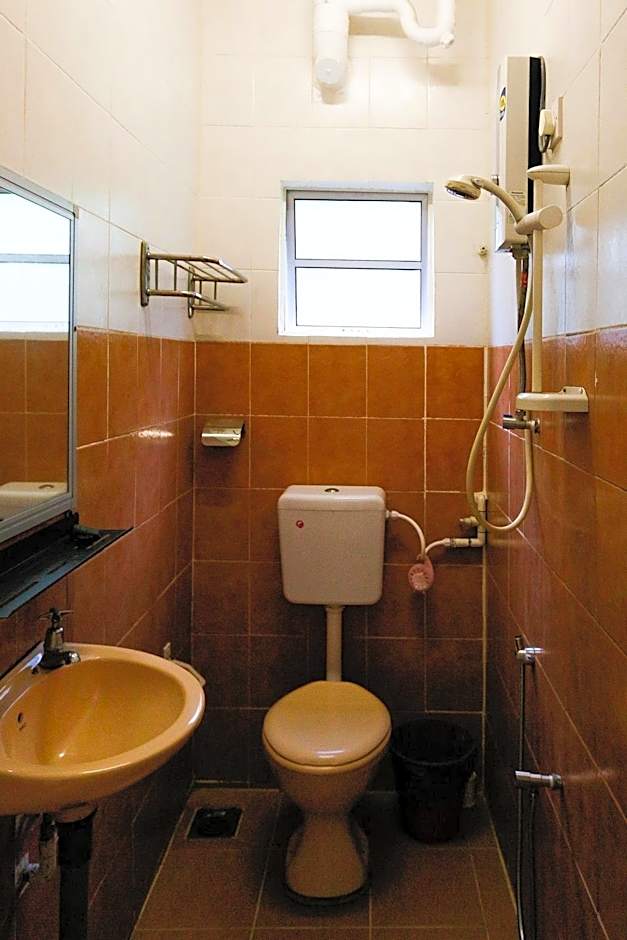 Photo 1 of 1 of Twin Room with Shared Bathroom
