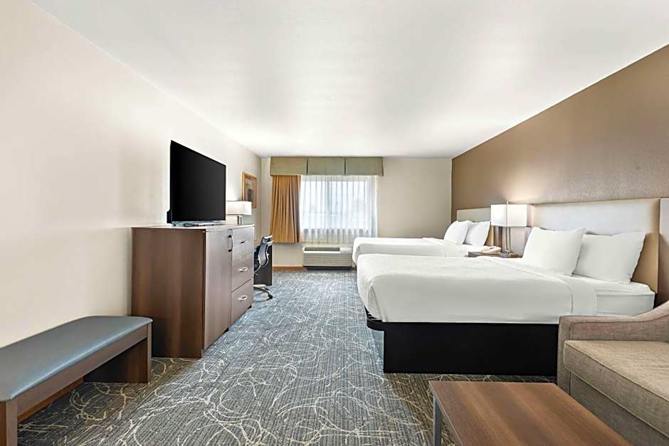 Best Western West Towne Suites