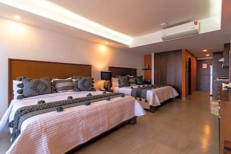 Grand Pacific Vista Double King Deluxe Suite