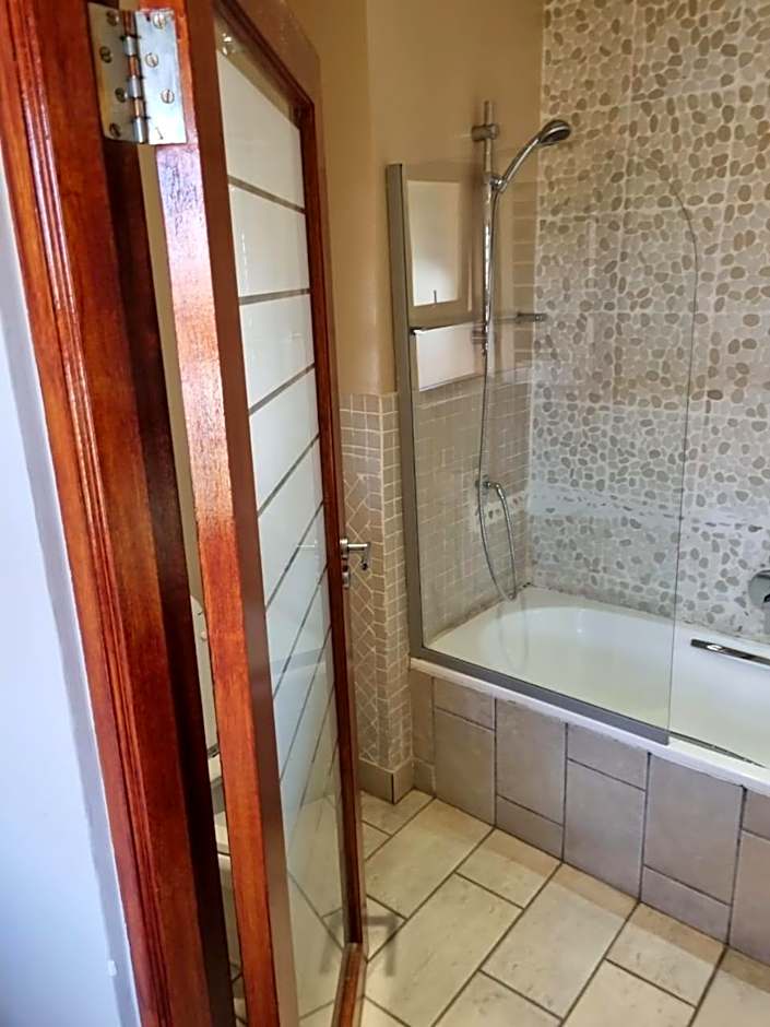 Emufuleni river logde