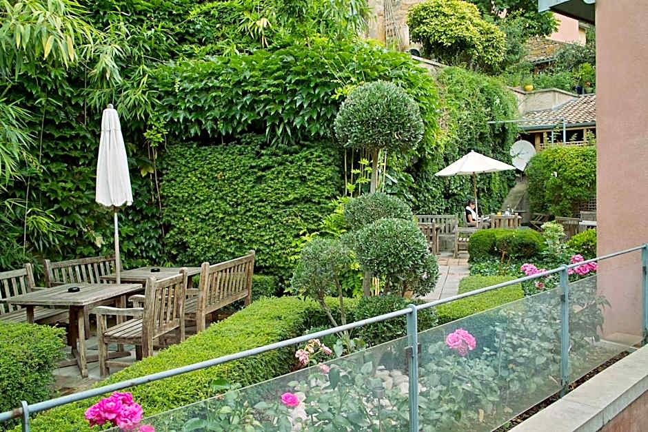Cour des Loges Lyon, a Radisson Collection Hotel