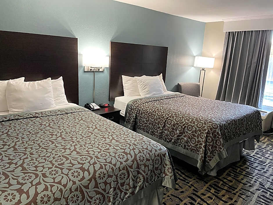 Days Inn & Suites by Wyndham Collierville Germantown Area
