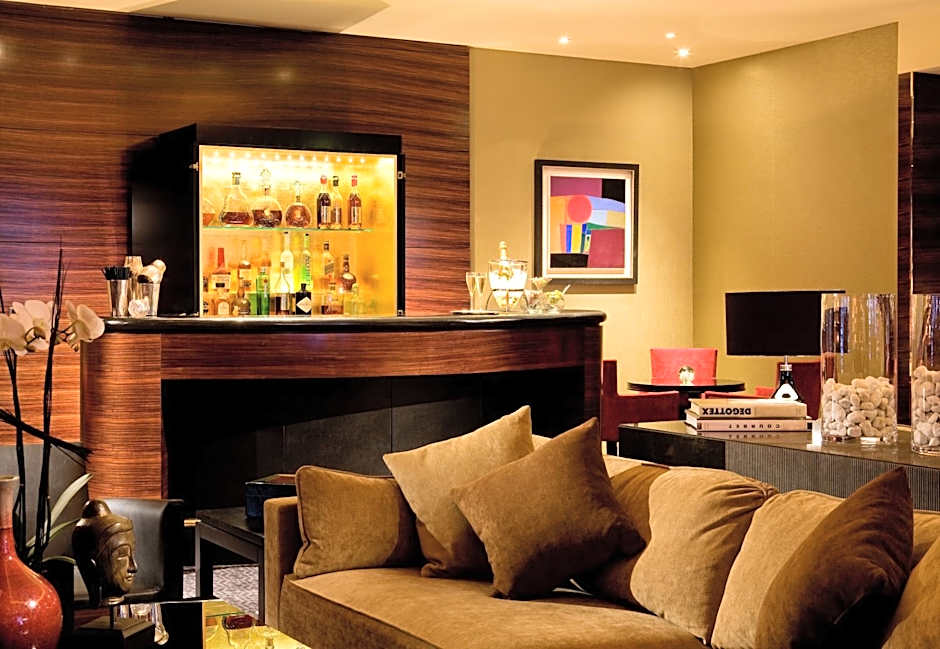 Warwick Paris (Former Warwick Champs-Elysees)