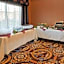 Holiday Inn Express & Suites Sacramento NE Cal Expo By IHG
