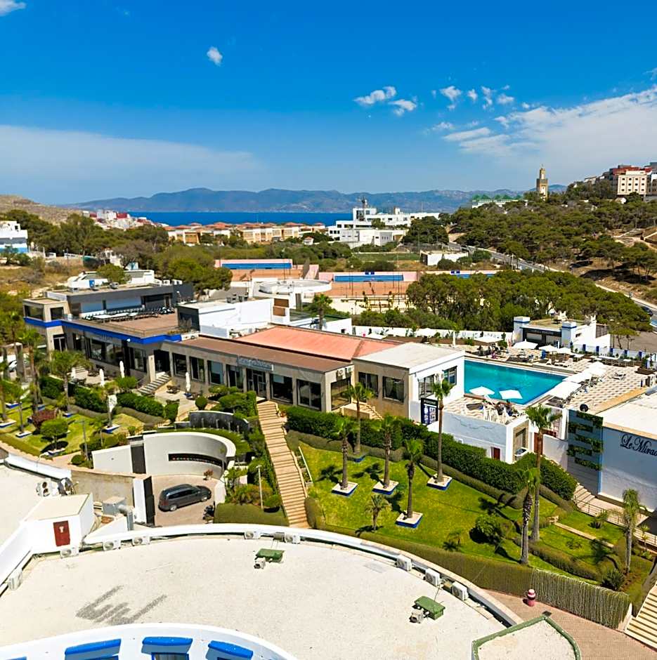Mira Palace Hotel