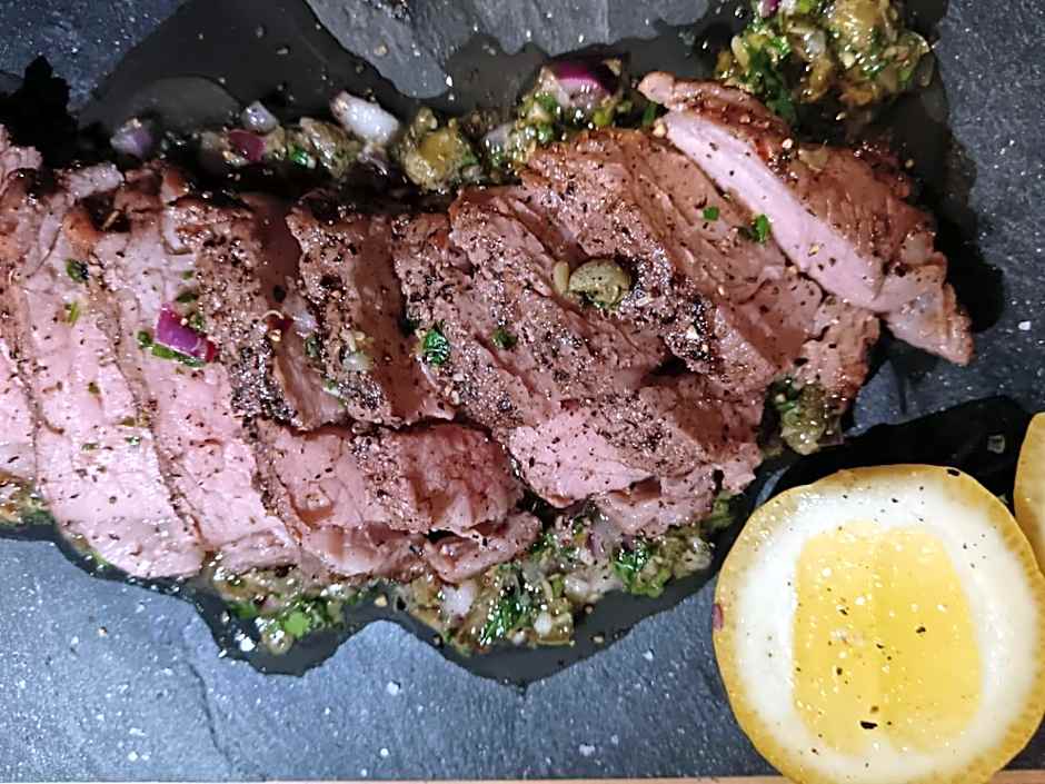 Airport Bird & Game Lodge