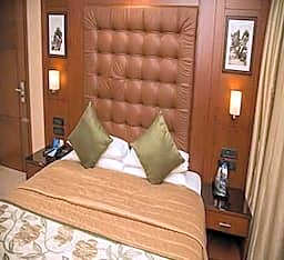 The Ocean Pearl Hotel