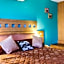 Hotel Highway Garden