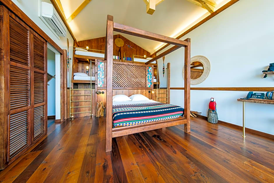 Parrot World - Les Lodges