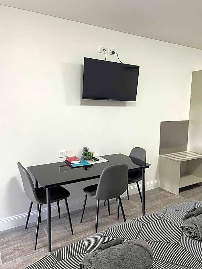 The Major Mitchell Motel