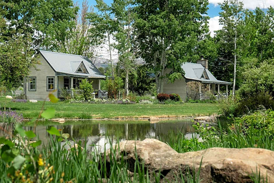 Apple Orchard Inn