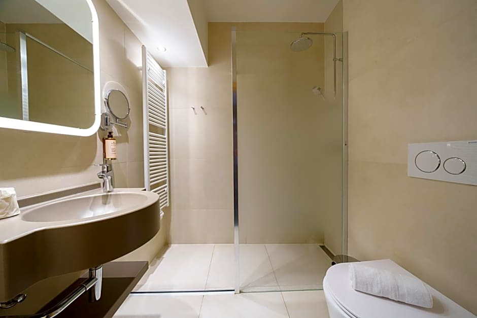 Hotel Les Jardins De La Molignée