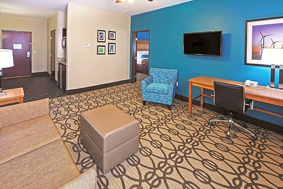 La Quinta Inn & Suites by Wyndham Houston Willowbrook