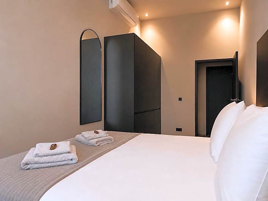 Breda Apartment w Kitchen & Private Bathroom 2p