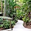Hunchy Hideaway