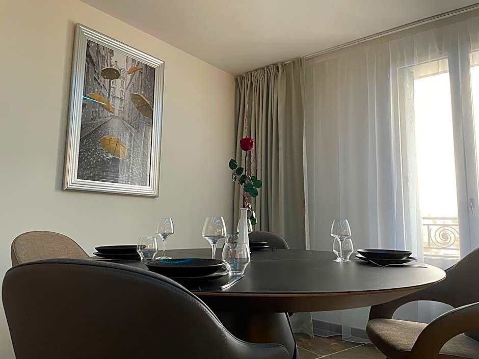 Brit Hotel de Grignan Vichy