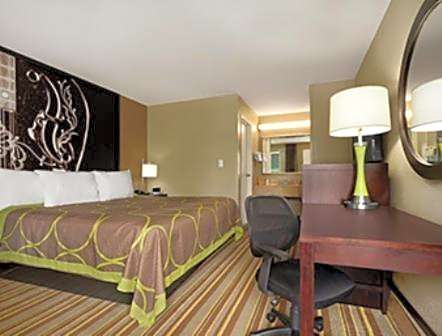 King Room - Non-Smoking