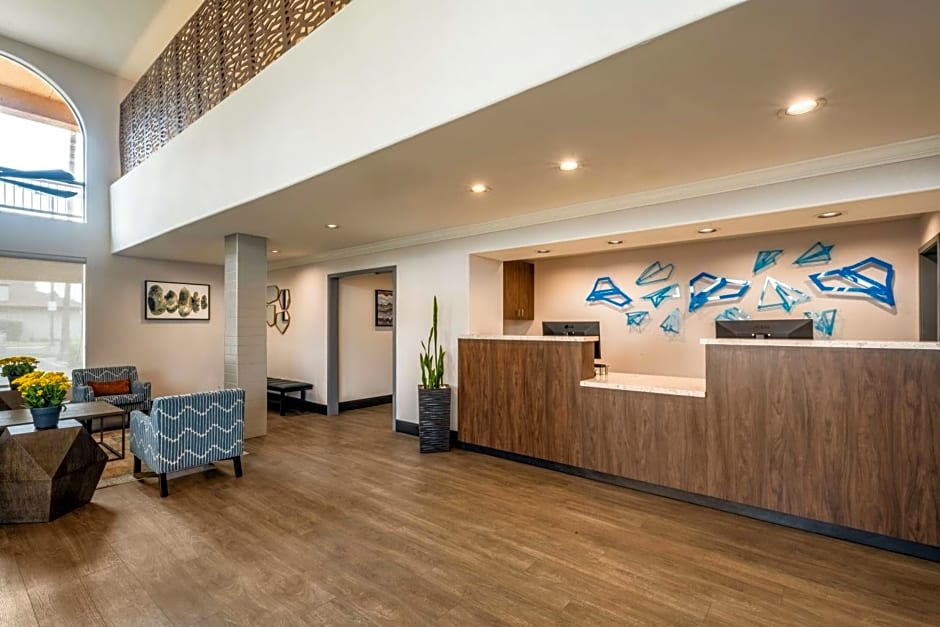 Best Western Inn & Suites Lemoore