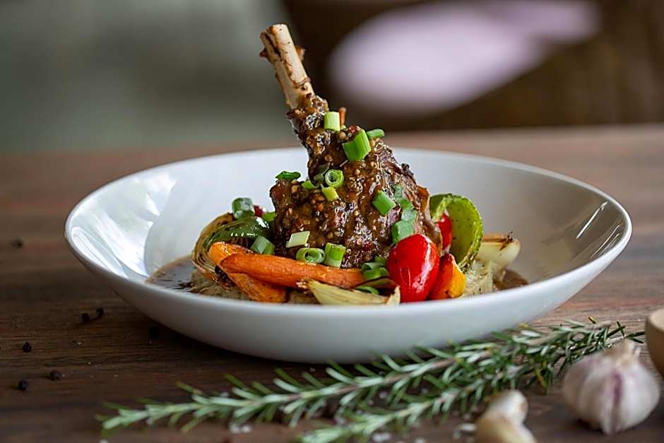 Casterbridge Hollow Boutique Hotel