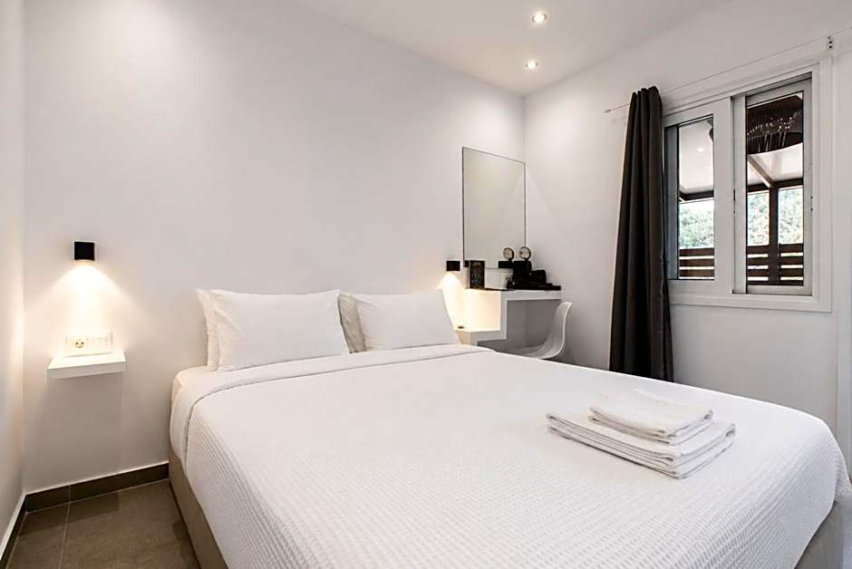 ATH Airport Suites Free Shuttle From And To Athens Airport