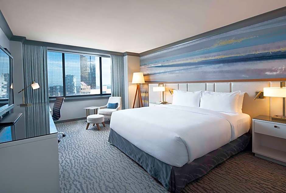 The Lofton Hotel Minneapolis, Tapestry Collection by Hilton