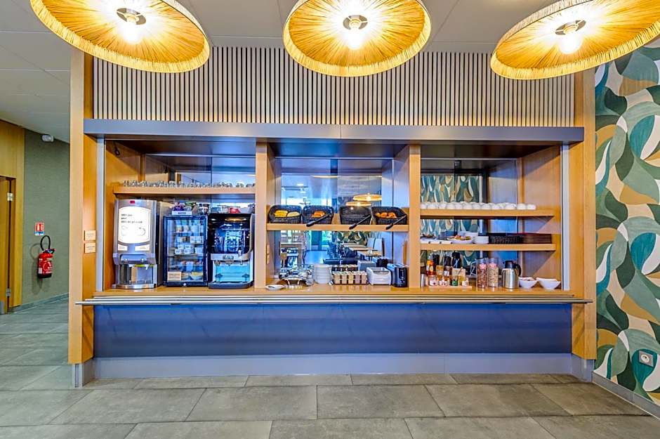 B&B HOTEL La Rochelle Beaulieu Puilboreau