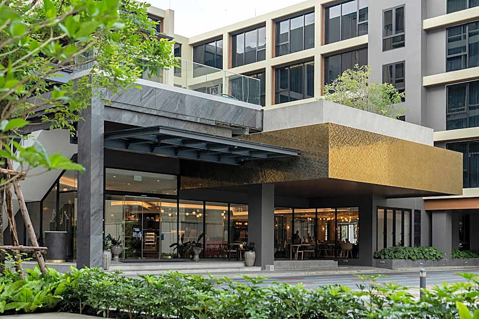 Centara Life Hotel Bangkok Phra Nakhon