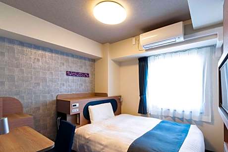 Standard Double Room - Non-Smoking