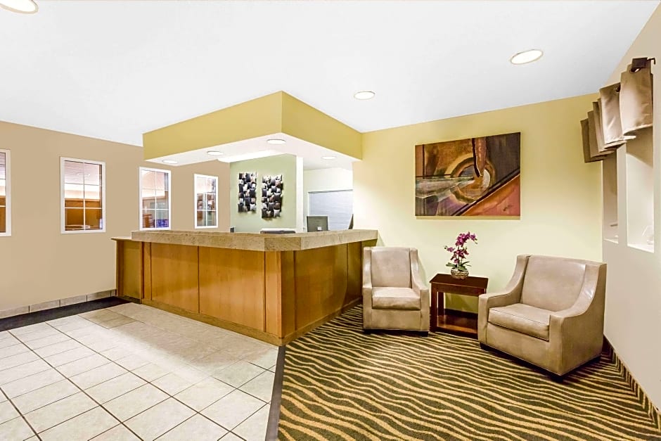 Days Inn Des Moines Merle Hay