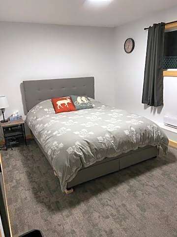 Foto 1 von 1 von 1 Queen Bed