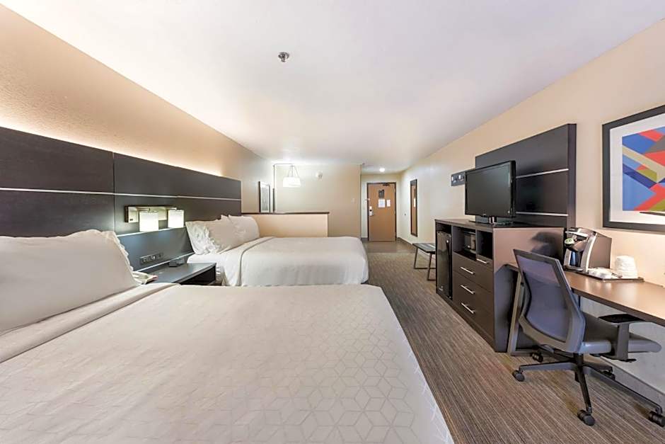 Holiday Inn Express London-I-70 By IHG