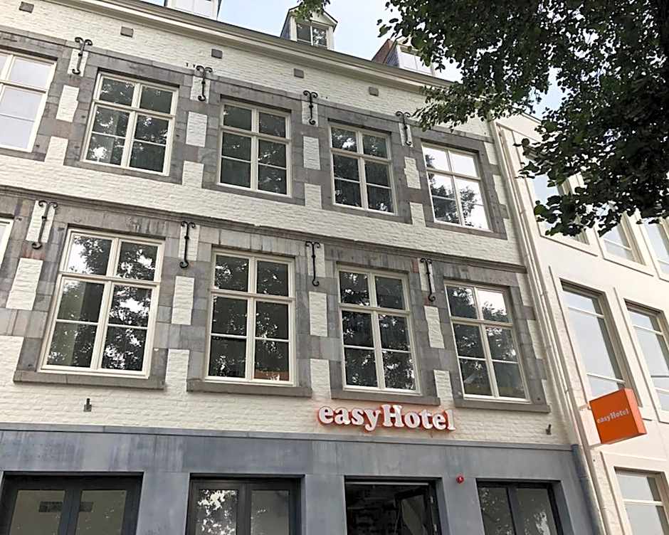 easyHotel Maastricht City Centre