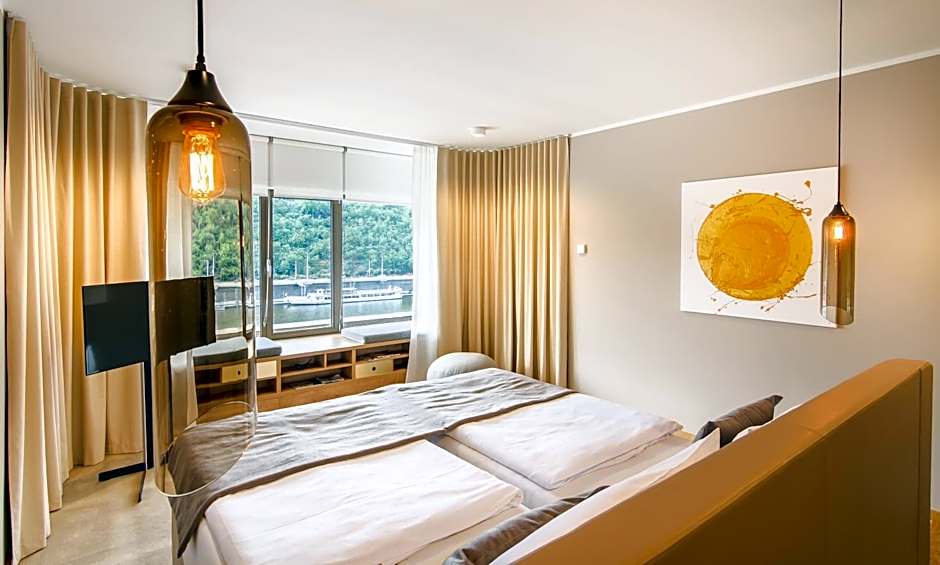 Photo 1 of 7 of Deluxe 1 Double Bed or 2 Beds, River View
