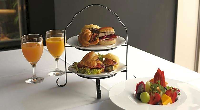 THE SCREEN - Boutique & Luxury Design Collection -