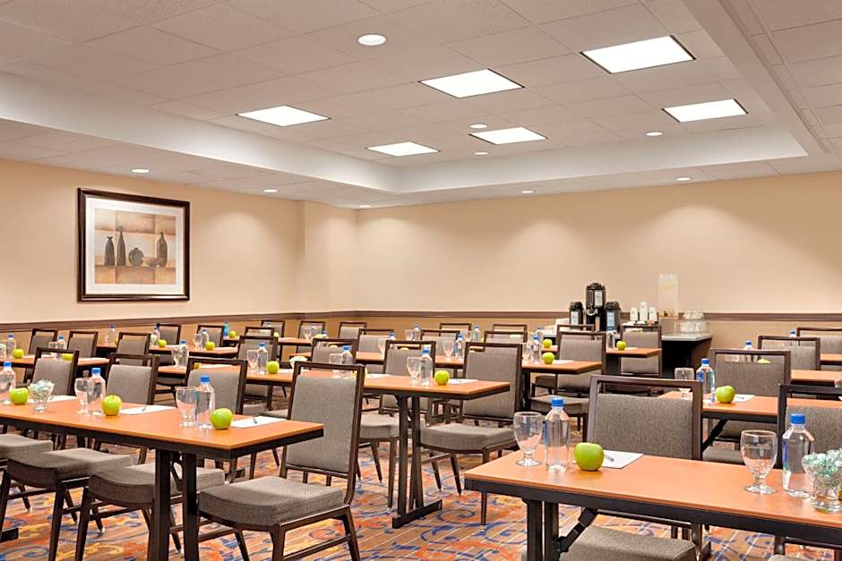Embassy Suites By Hilton Hotel Santa Clara-Silicon Valley