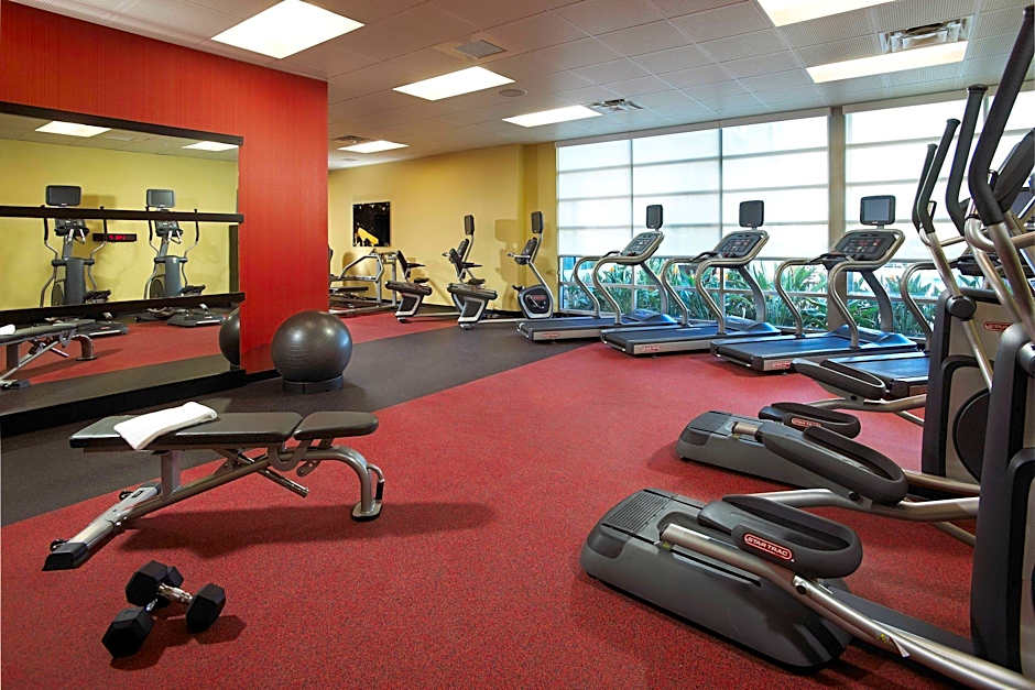 Courtyard by Marriott Long Beach Airport