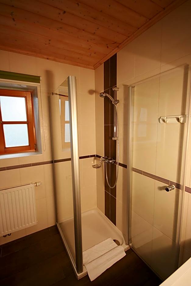 Familienappartements Eder - Free entry to Tauern SPA Kaprun included