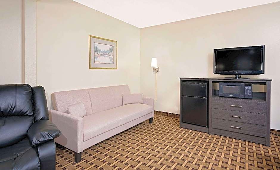 Super 8 by Wyndham Ashland