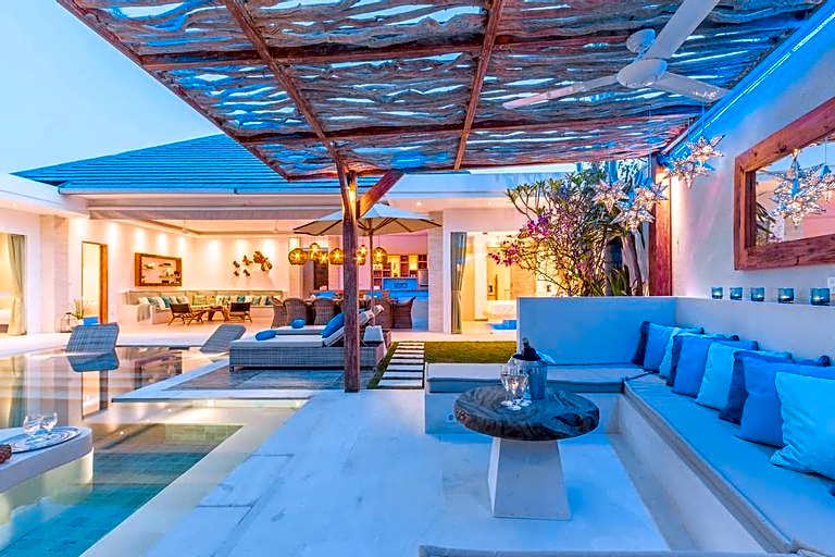 Villa Smilla:  Outstanding 4BR Luxury Villa Seminyak