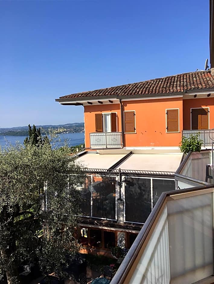 Belvedere Hotel & Villa