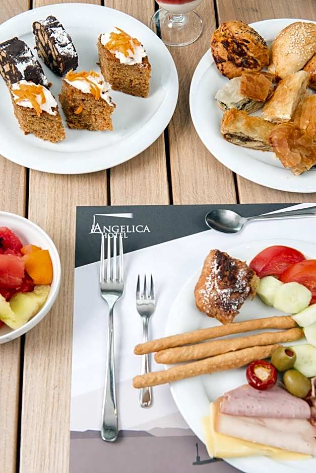 Angelica Hotel