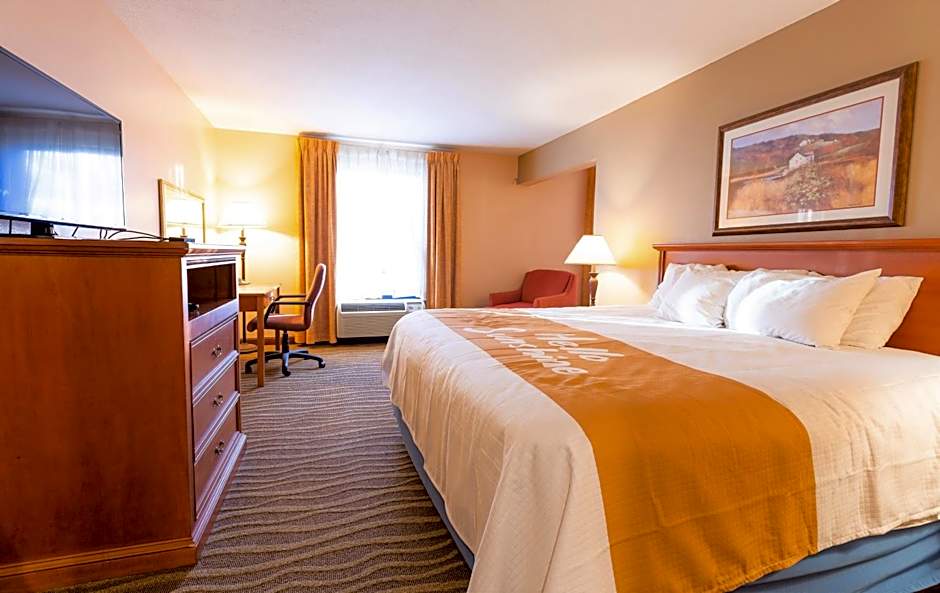 Days Inn & Suites by Wyndham Cuba