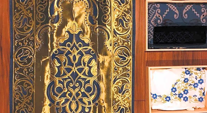 Mibu-Juku Muslim Friendly Easy access to Kyoto STA