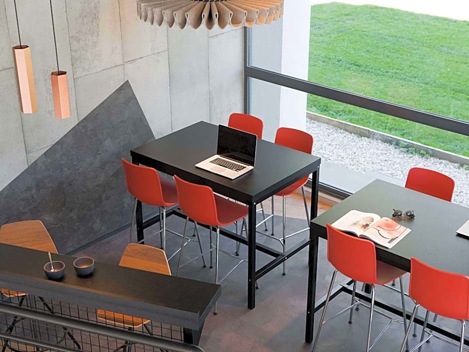 Ibis Annecy - Cran-Gevrier