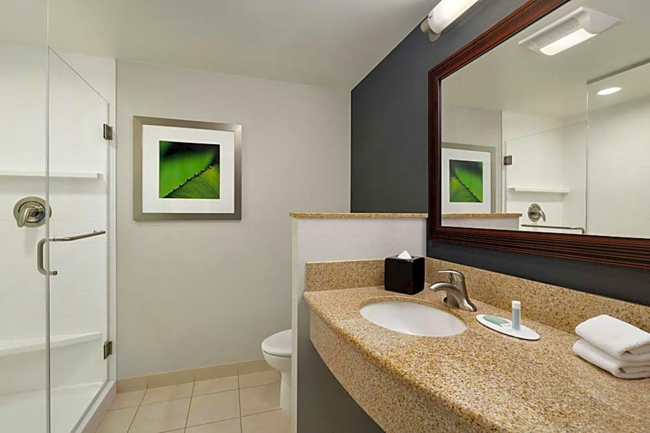 Courtyard by Marriott Greenville